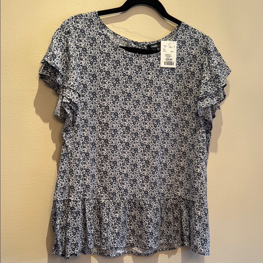 NWT - Blue & White Floral Print Women's Top - 1X